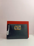 Valentino clutch in black