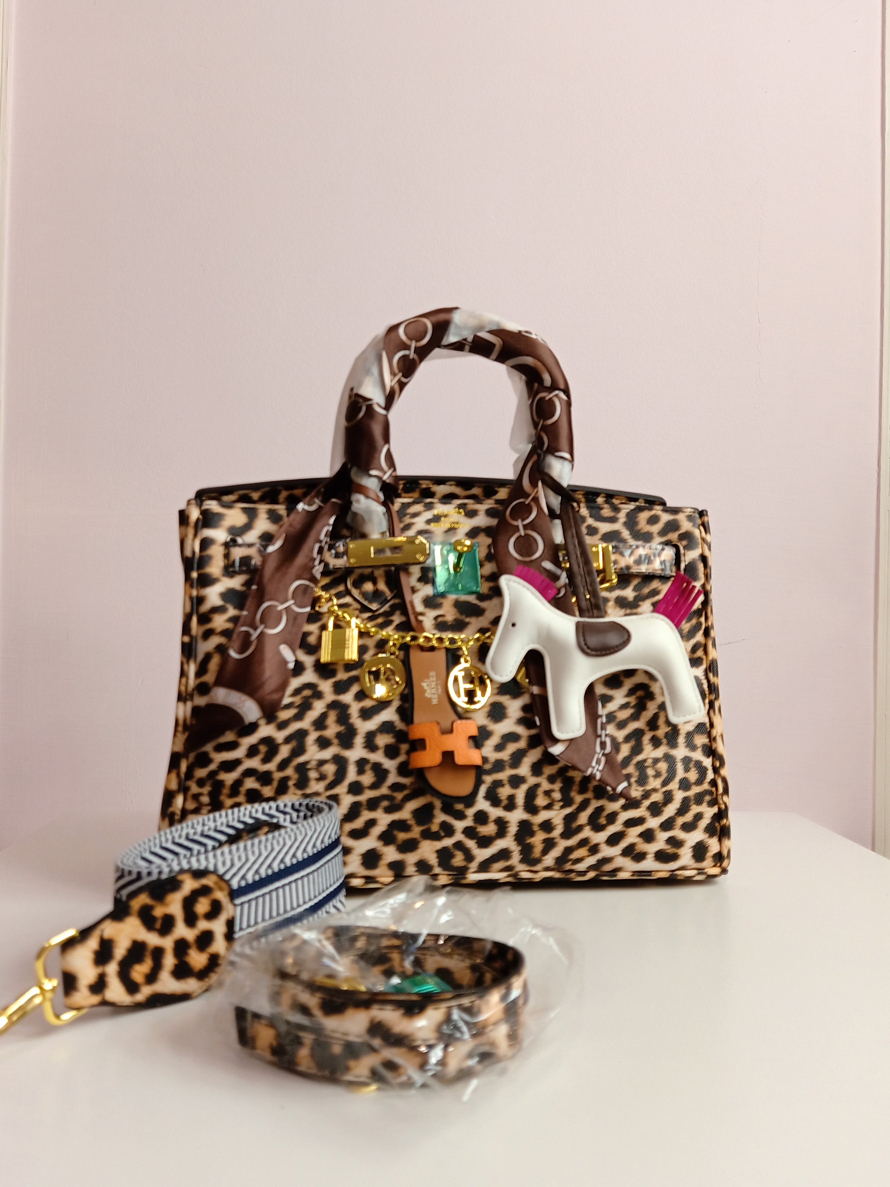 Hermes birkin medium size in leopard
