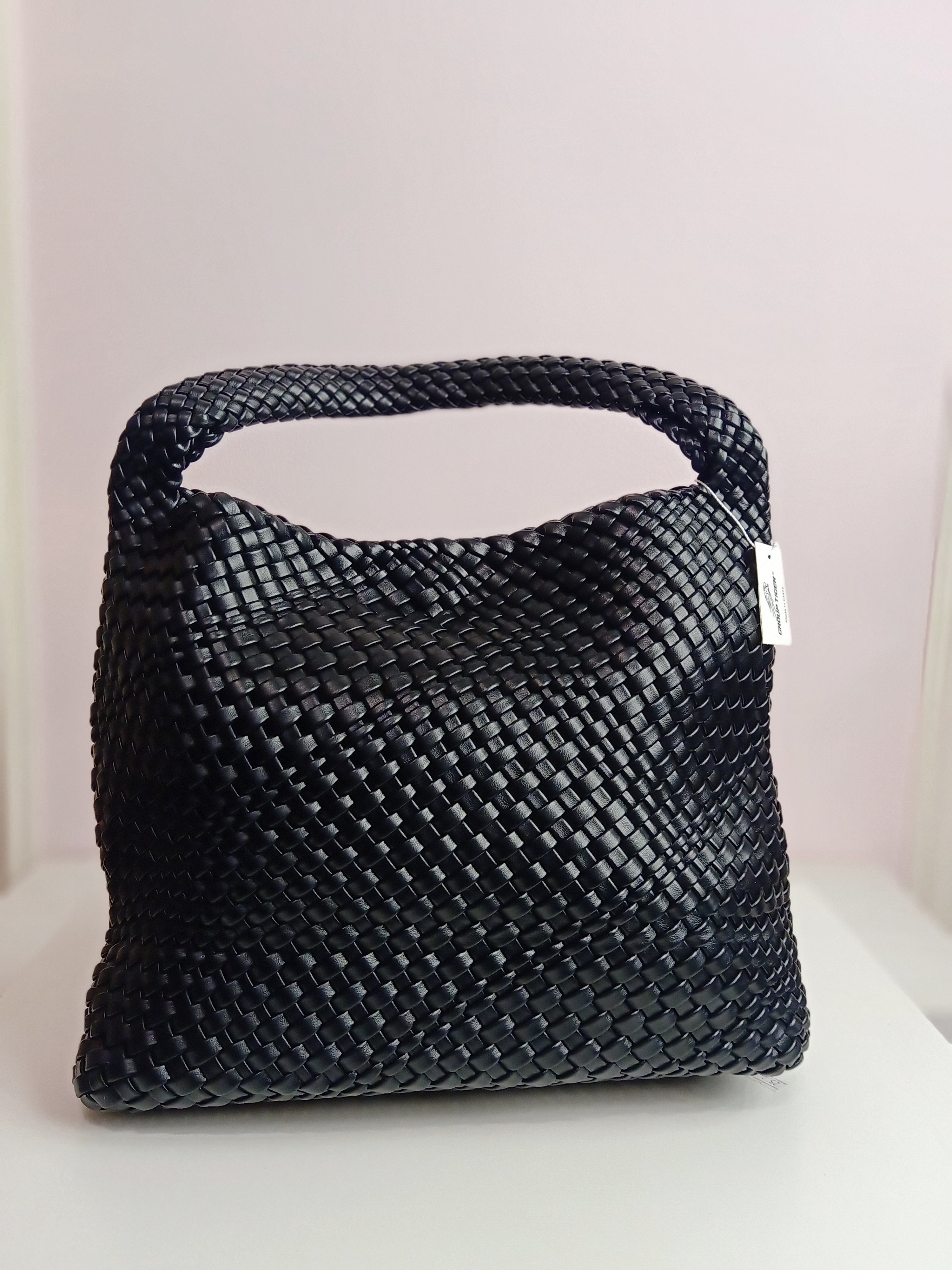 Bottega Venetta large size in black