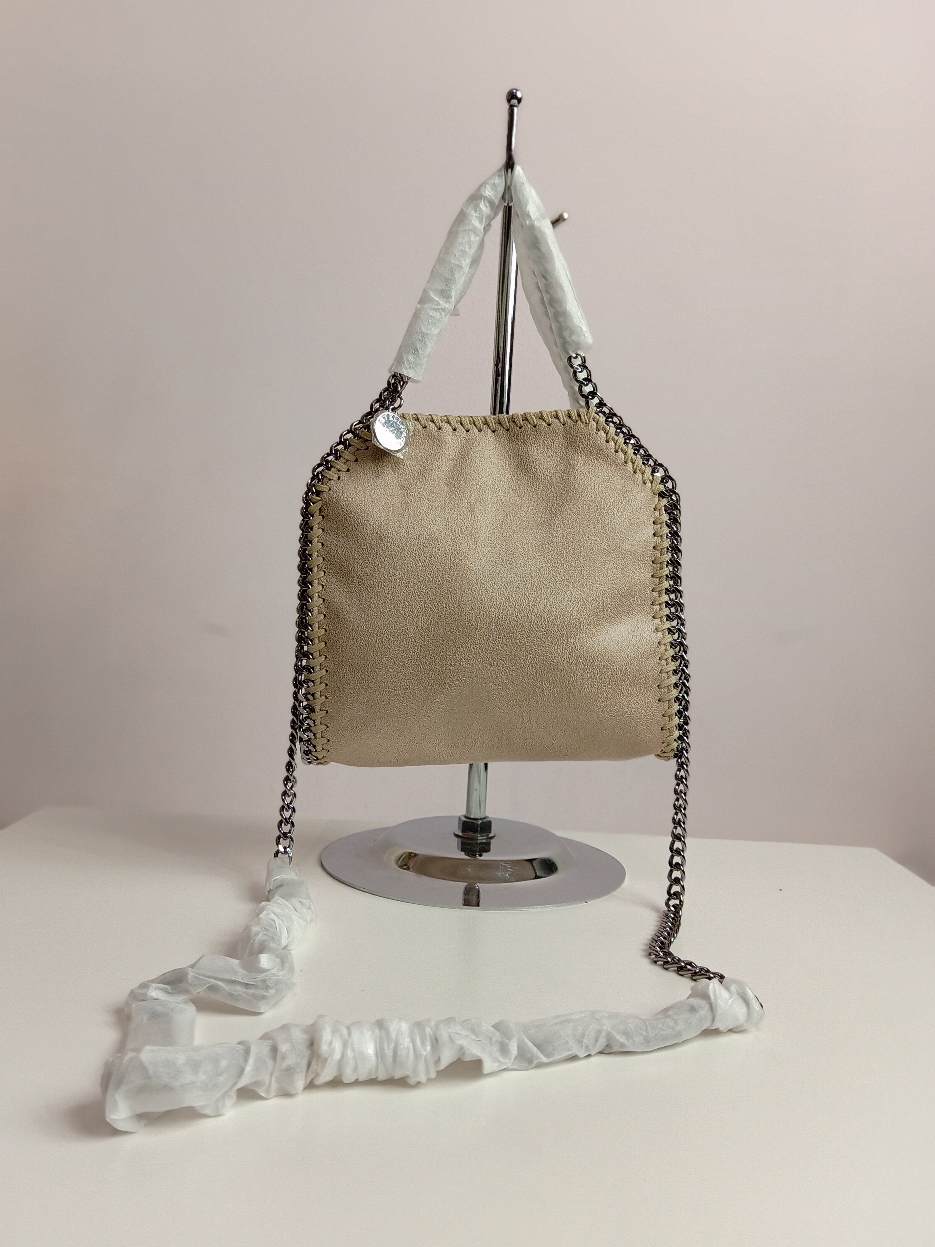 Stella McCartney in gold-silver