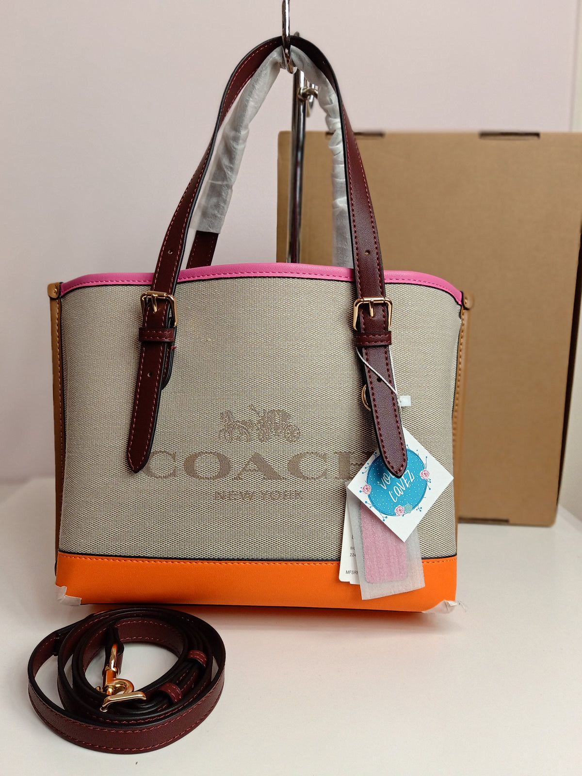 Coach shoulder bag in brown