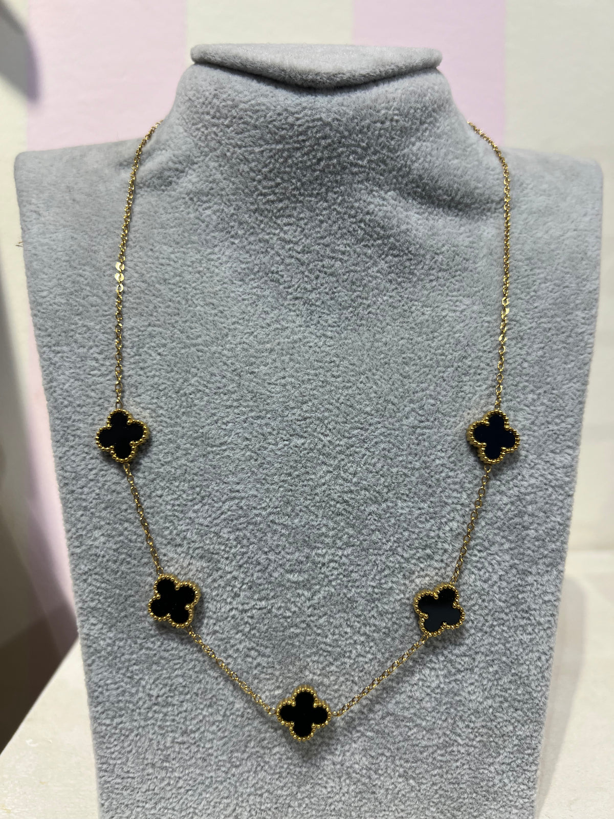 Van cleef 18 gold plated stainless steel necklace in black-gold