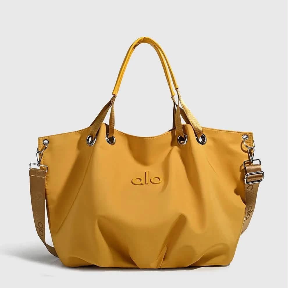 Alo yoga tote bag with handle