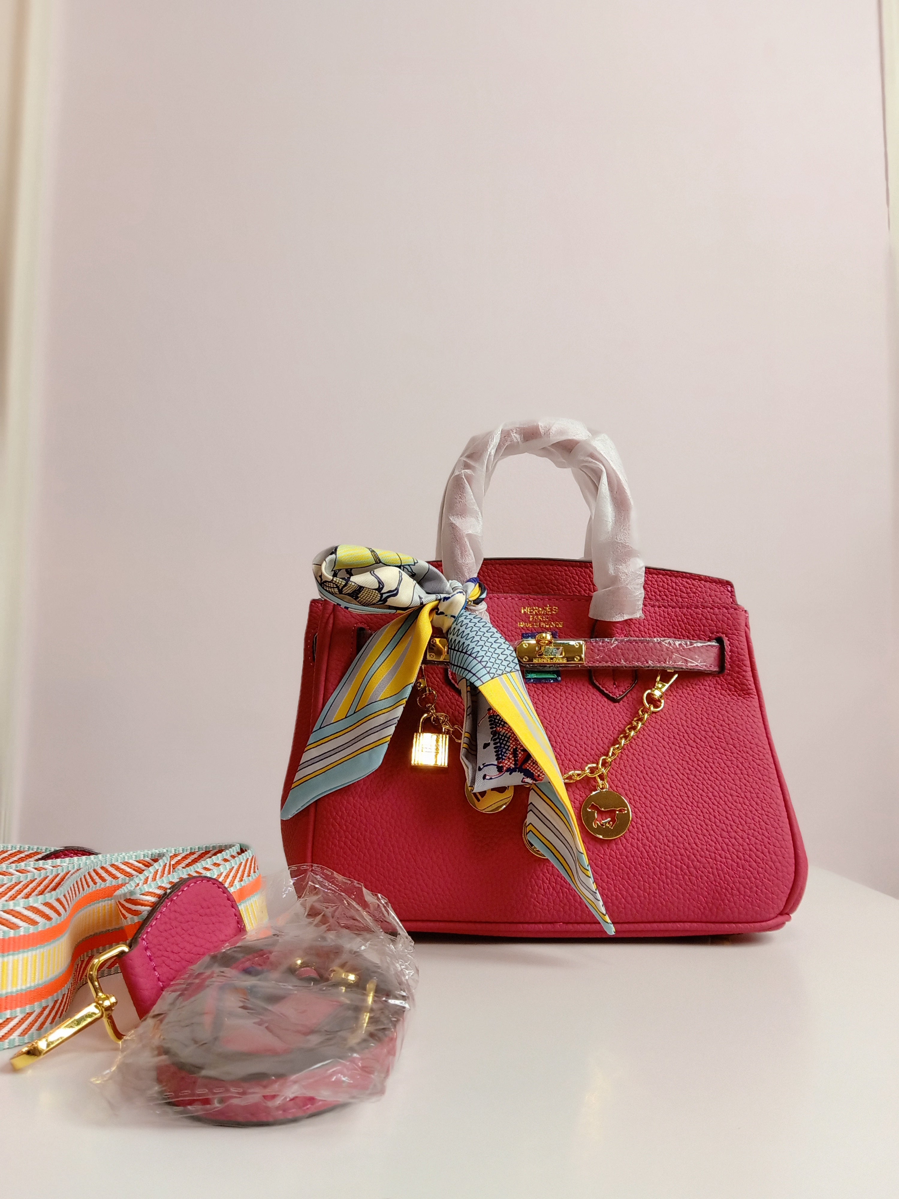 Hermes birkin small size in pink