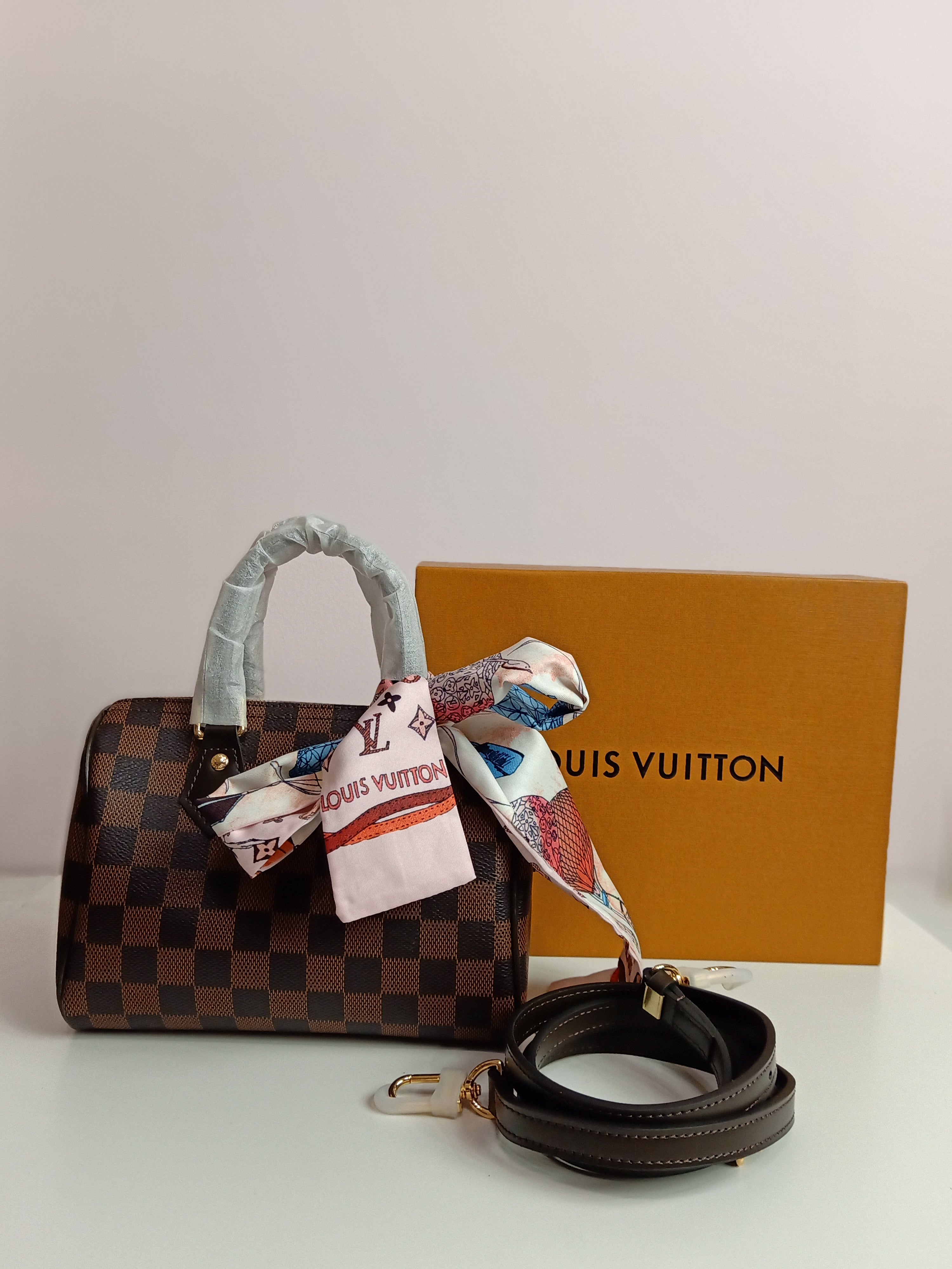 LV speedy small size in brown