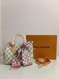 LV speedy small size in white