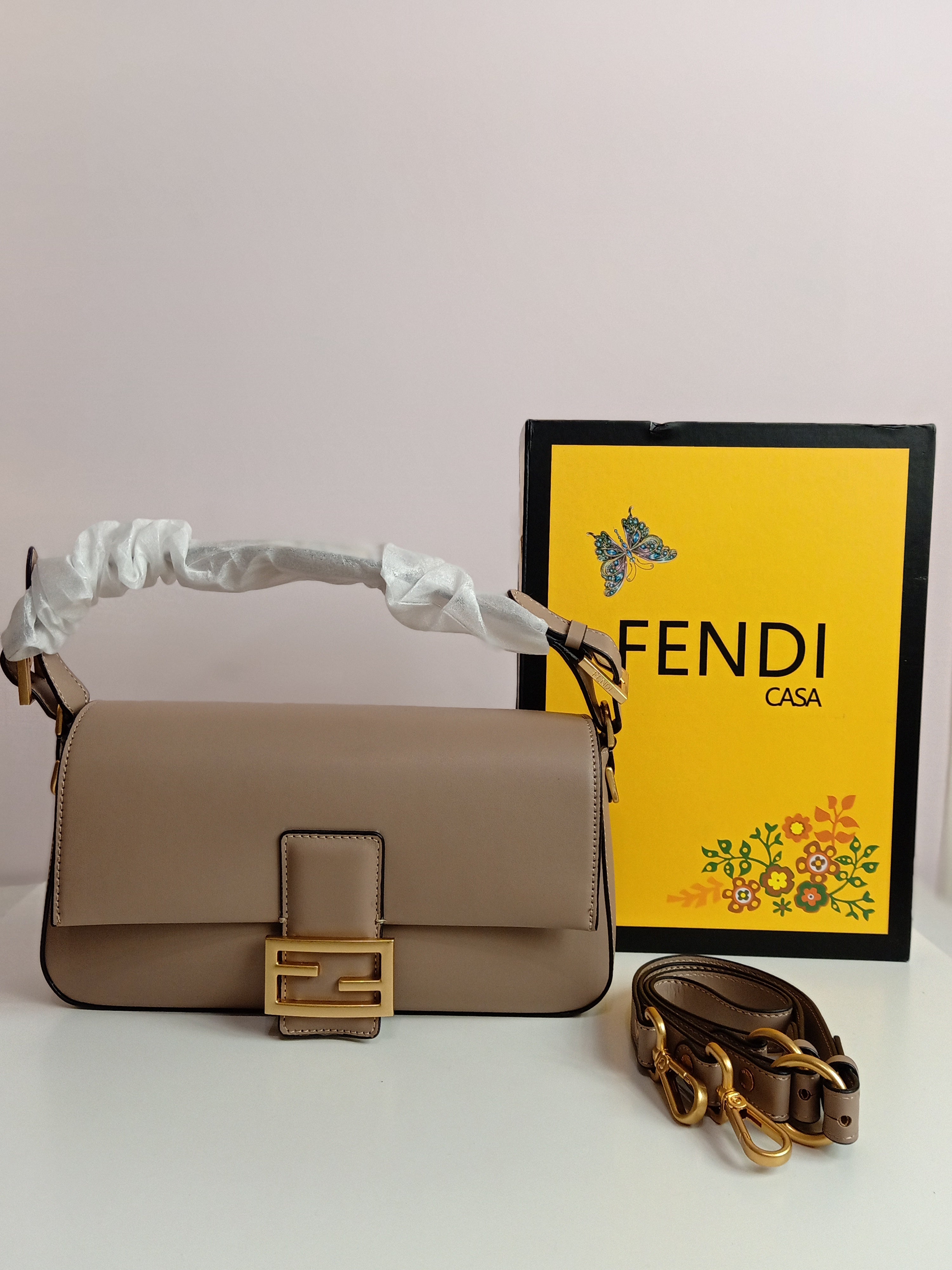 Fendi bag in khaki