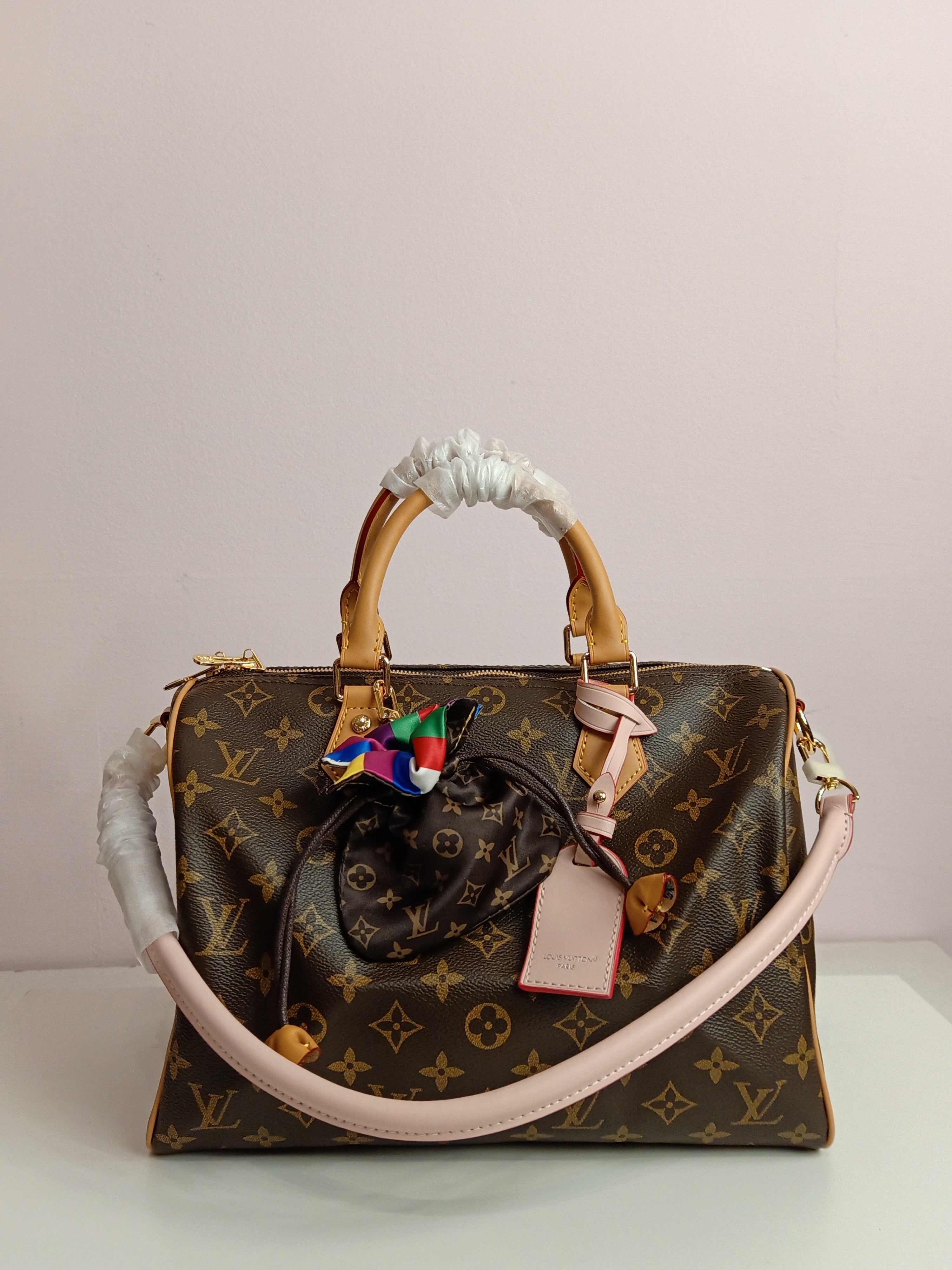 LV speedy in brown-camel
