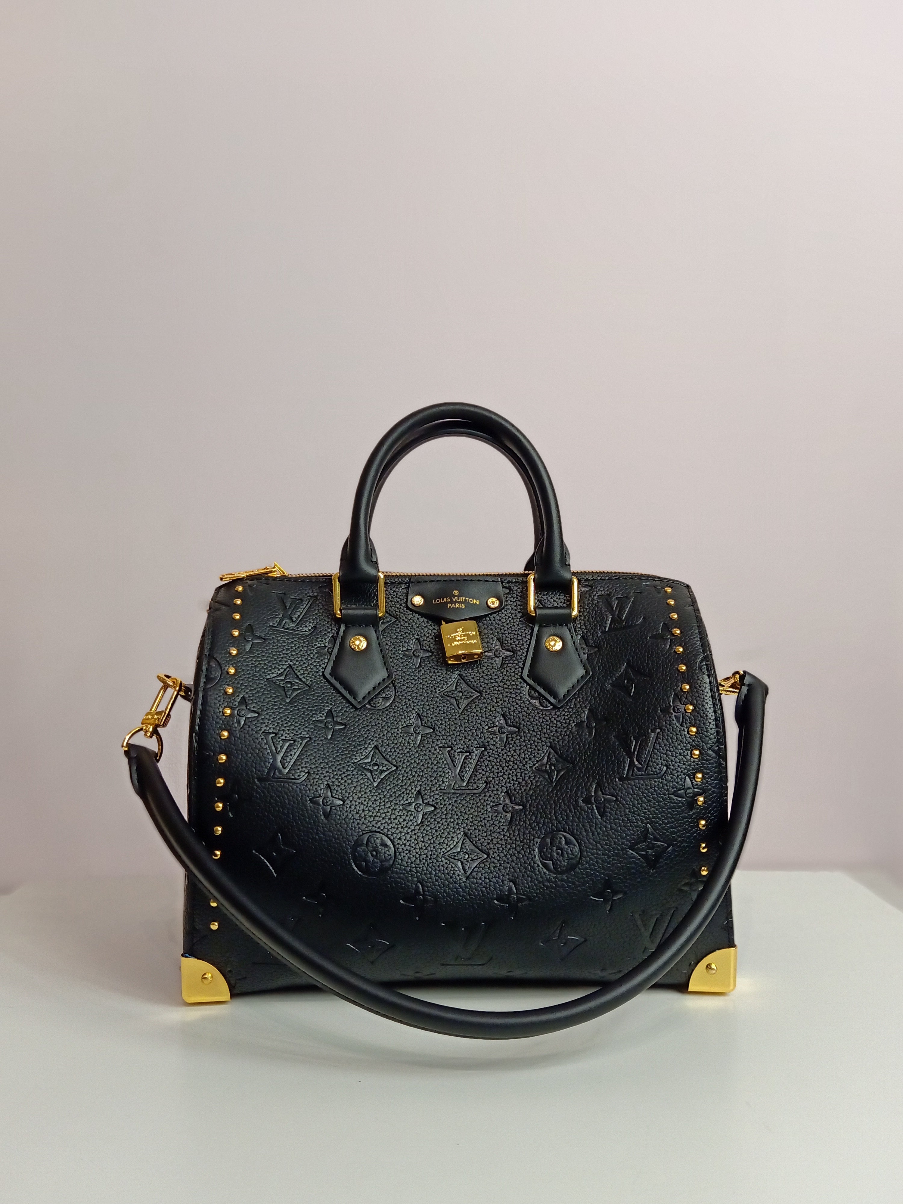 LV speedy in black