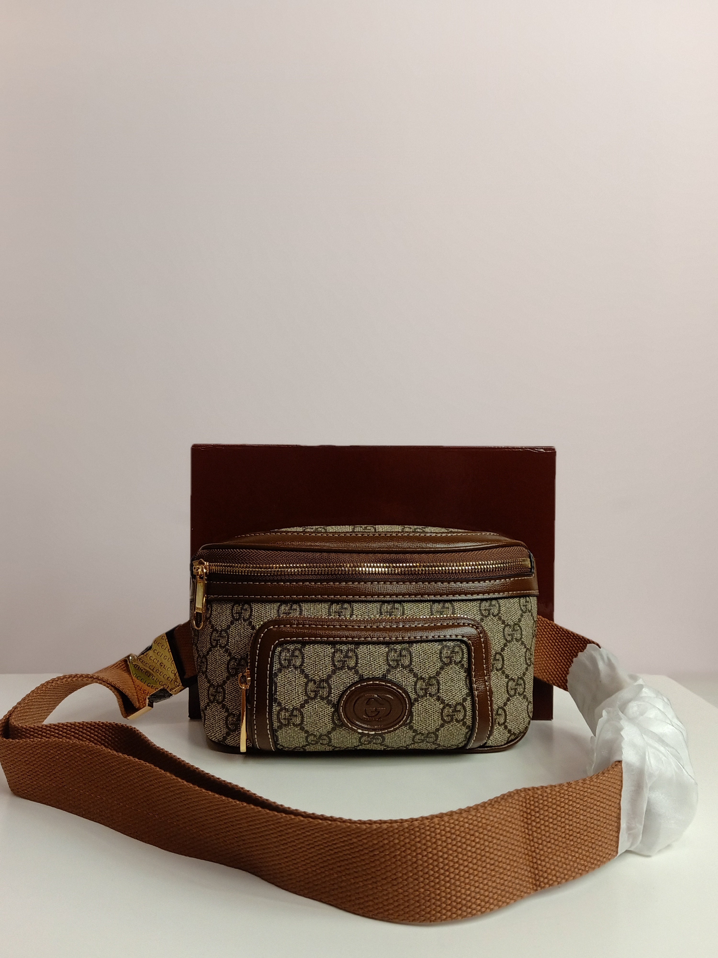 Gucci waist bag in brown