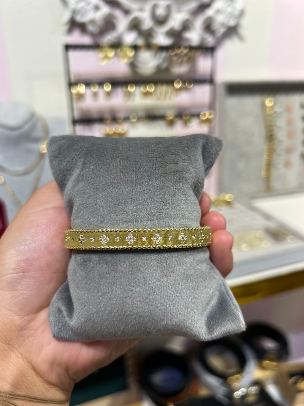 18 gold plated stainless steel bracelet