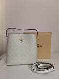 Coach bucket bag in white