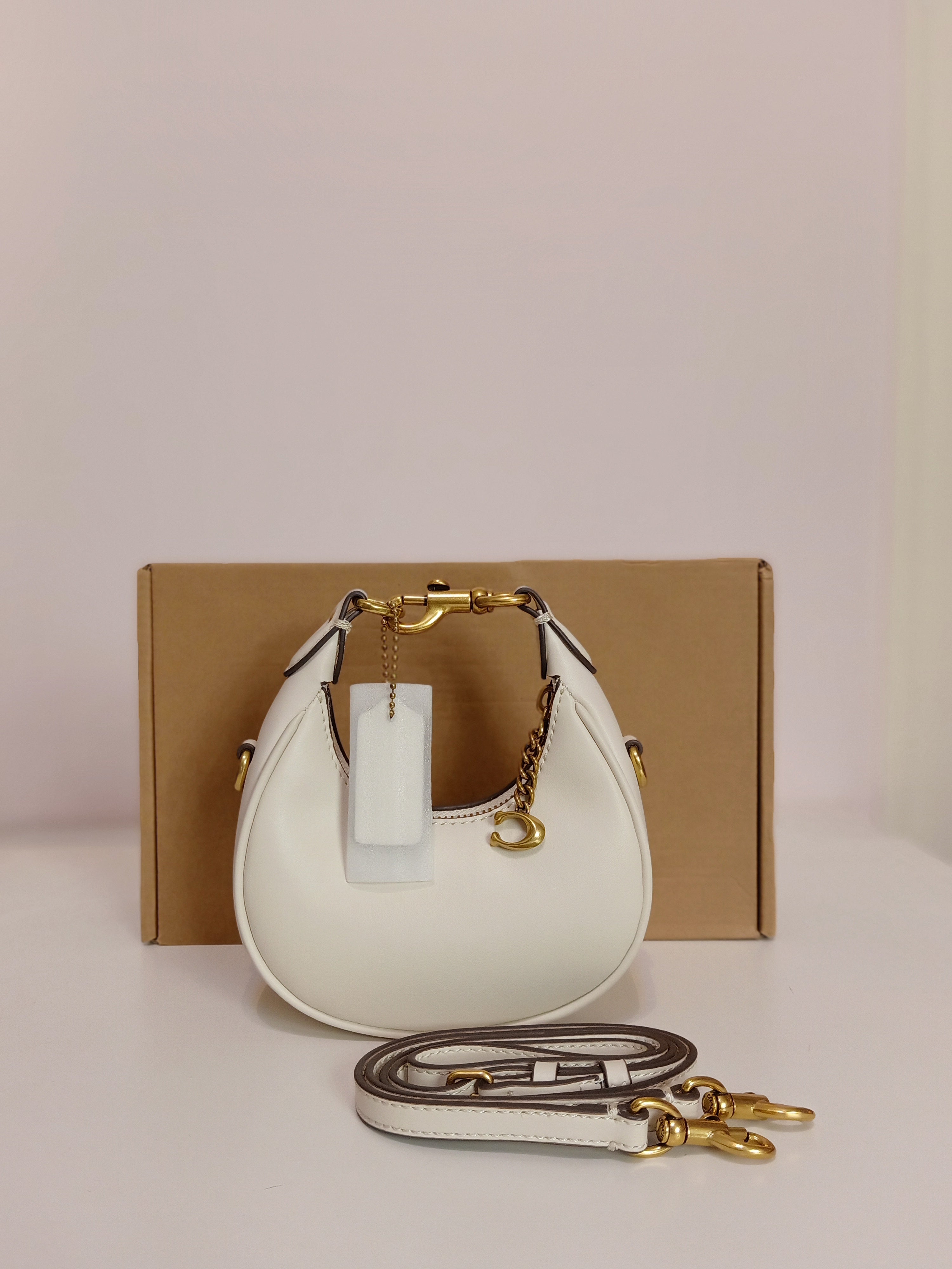 Coach mini bag in white