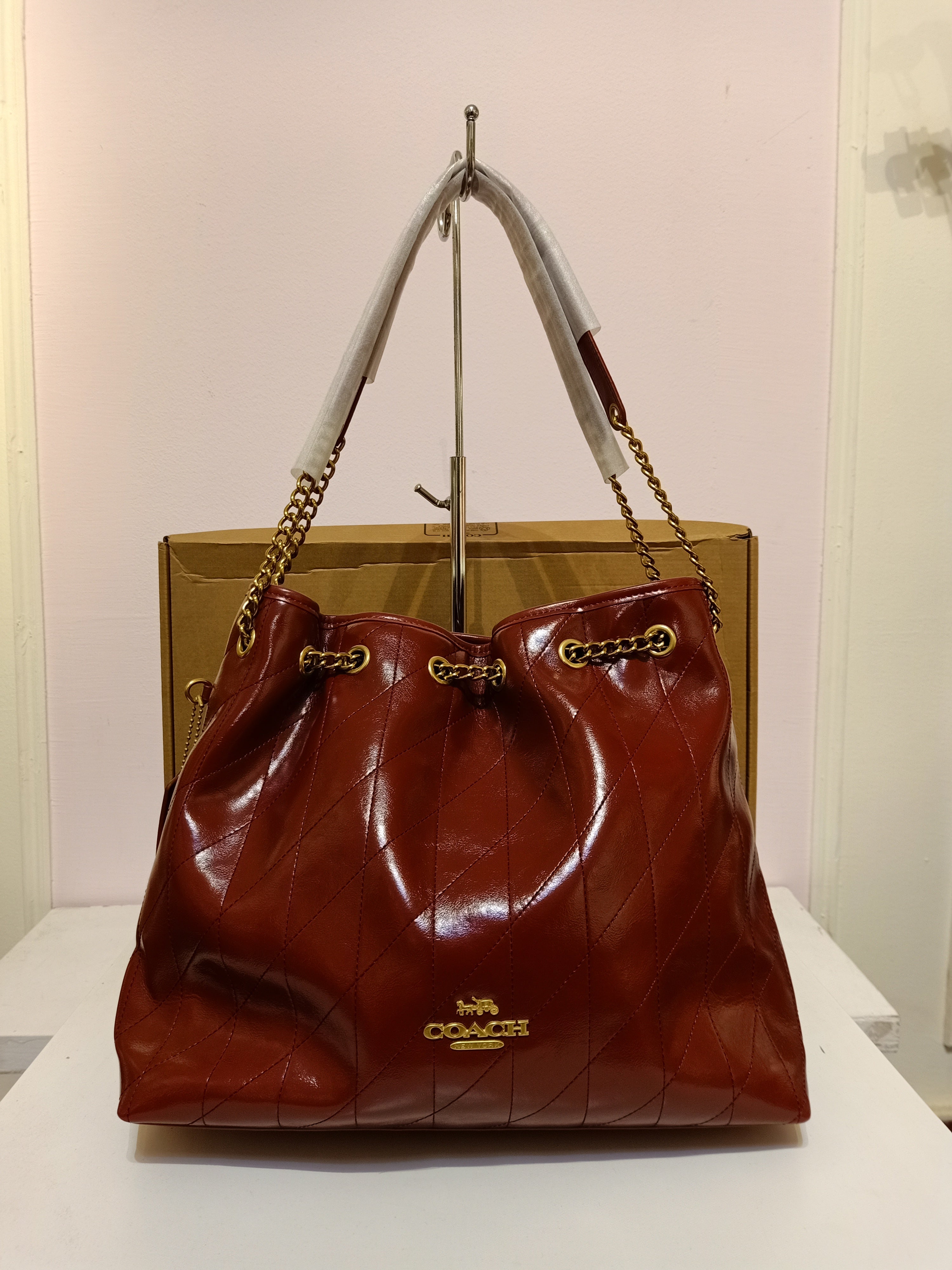 Coach tote bag in red