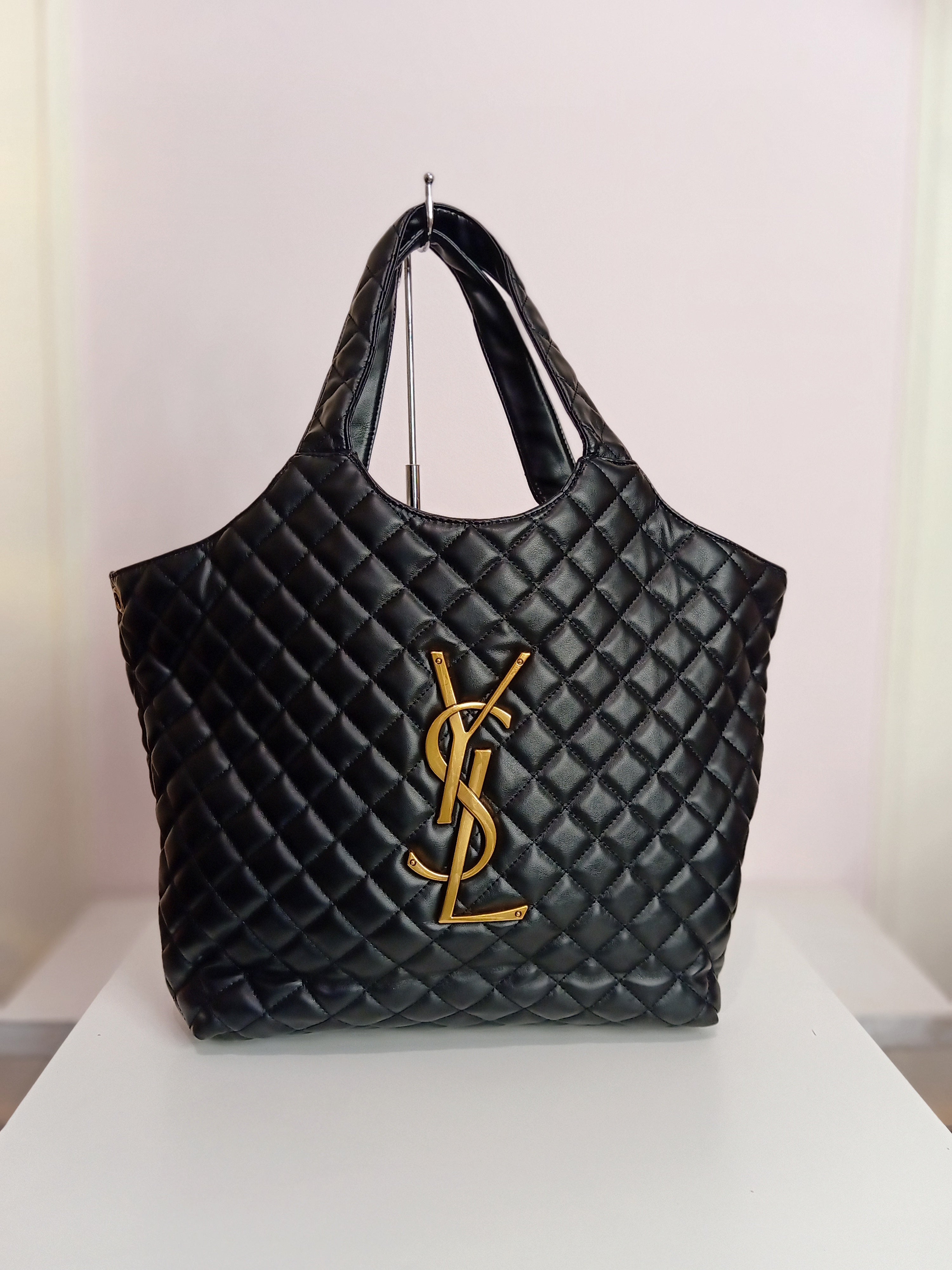 YSL xlarge bag in black-gold