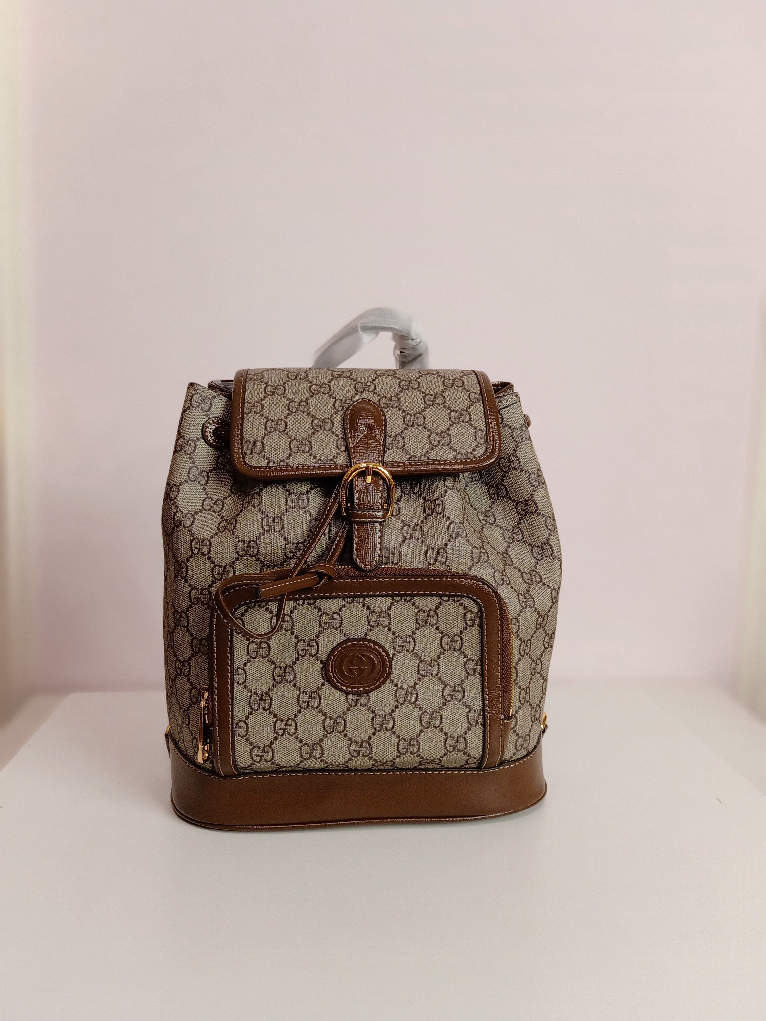 Gucci backpack in beige-brown