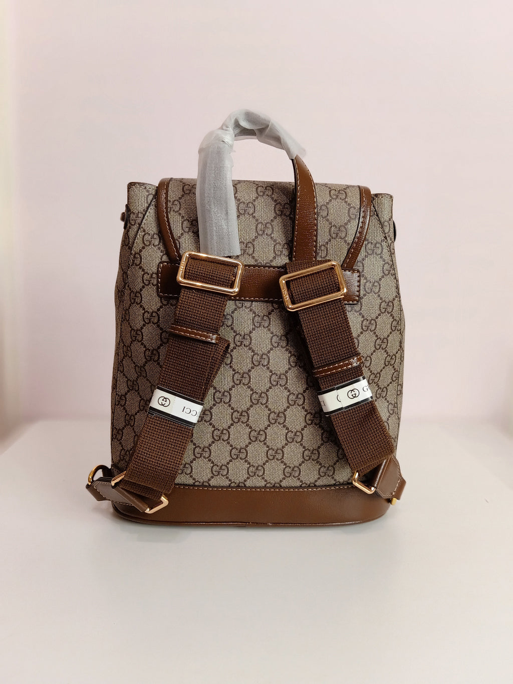 Gucci backpack in beige-brown