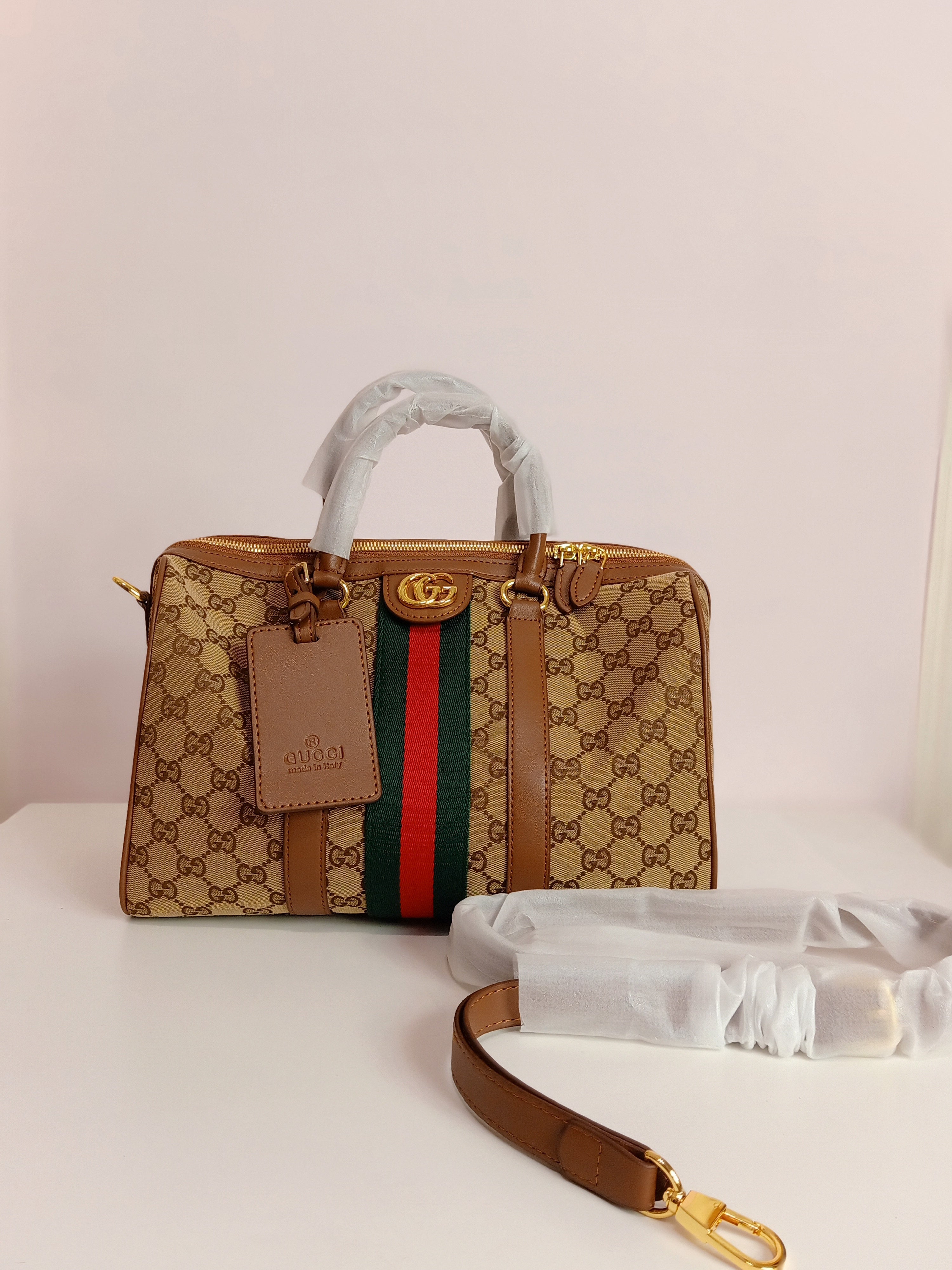 Gucci cross body bag in beige