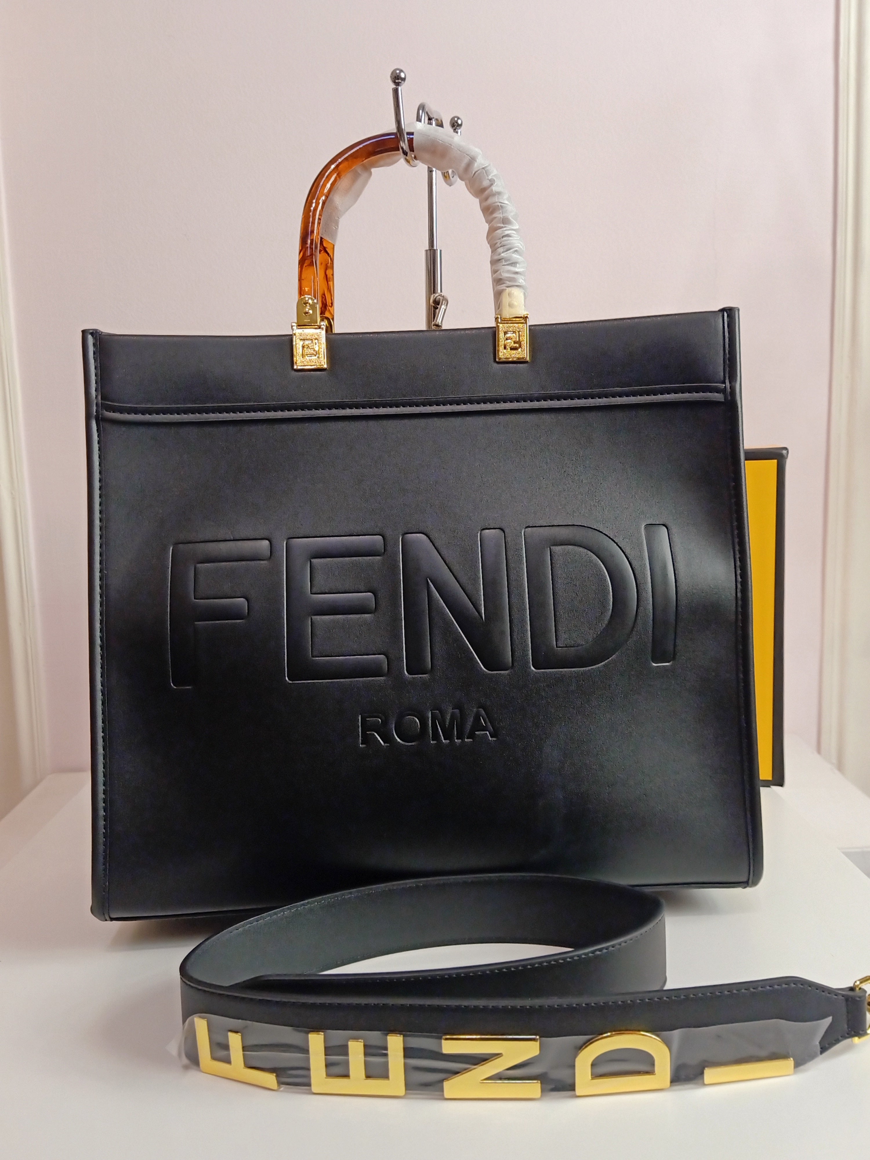 Fendi tote bag in black