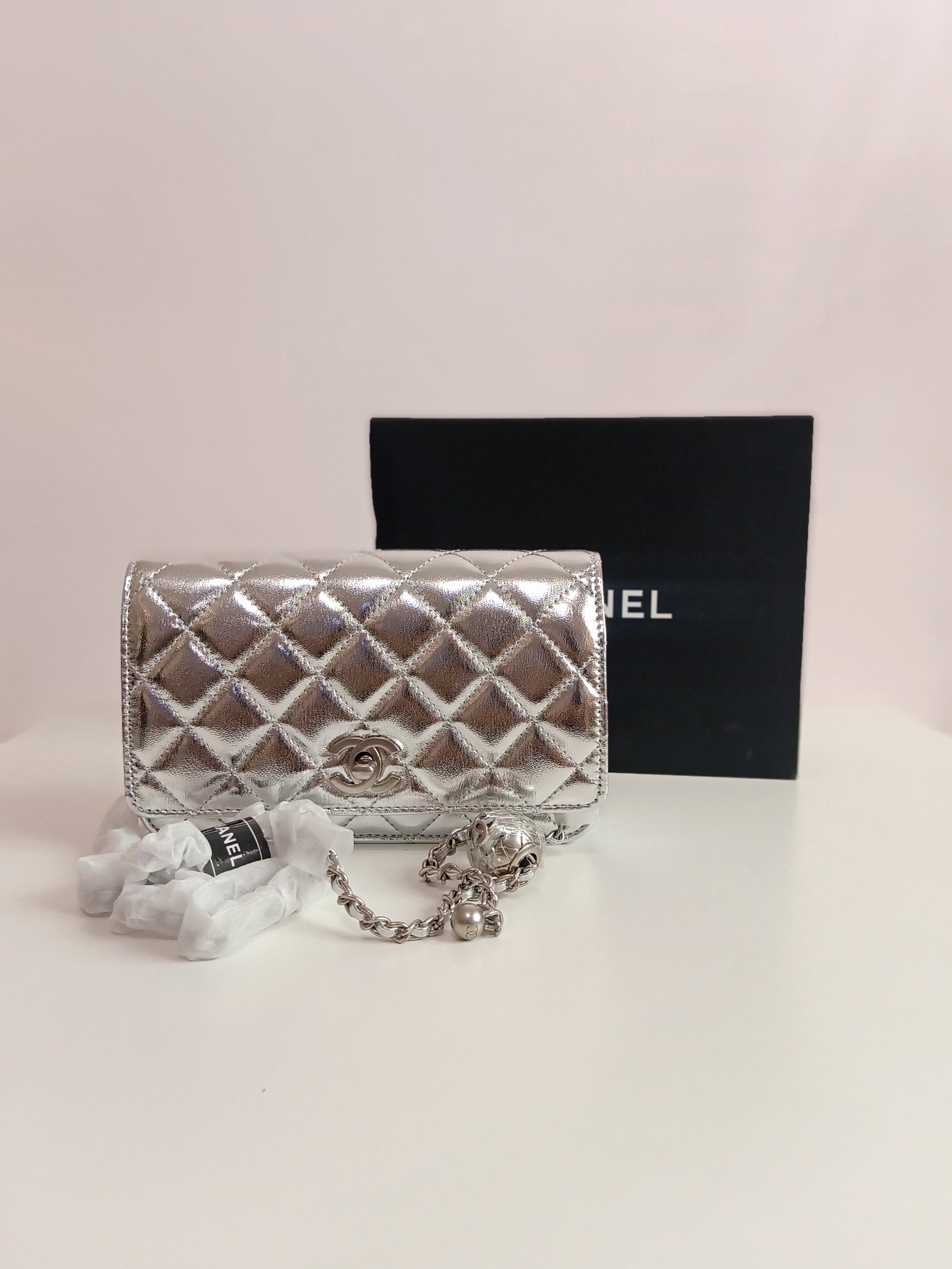 Chanel small cross body bag in silver-gold