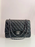 Chanel classic flap in black-silver