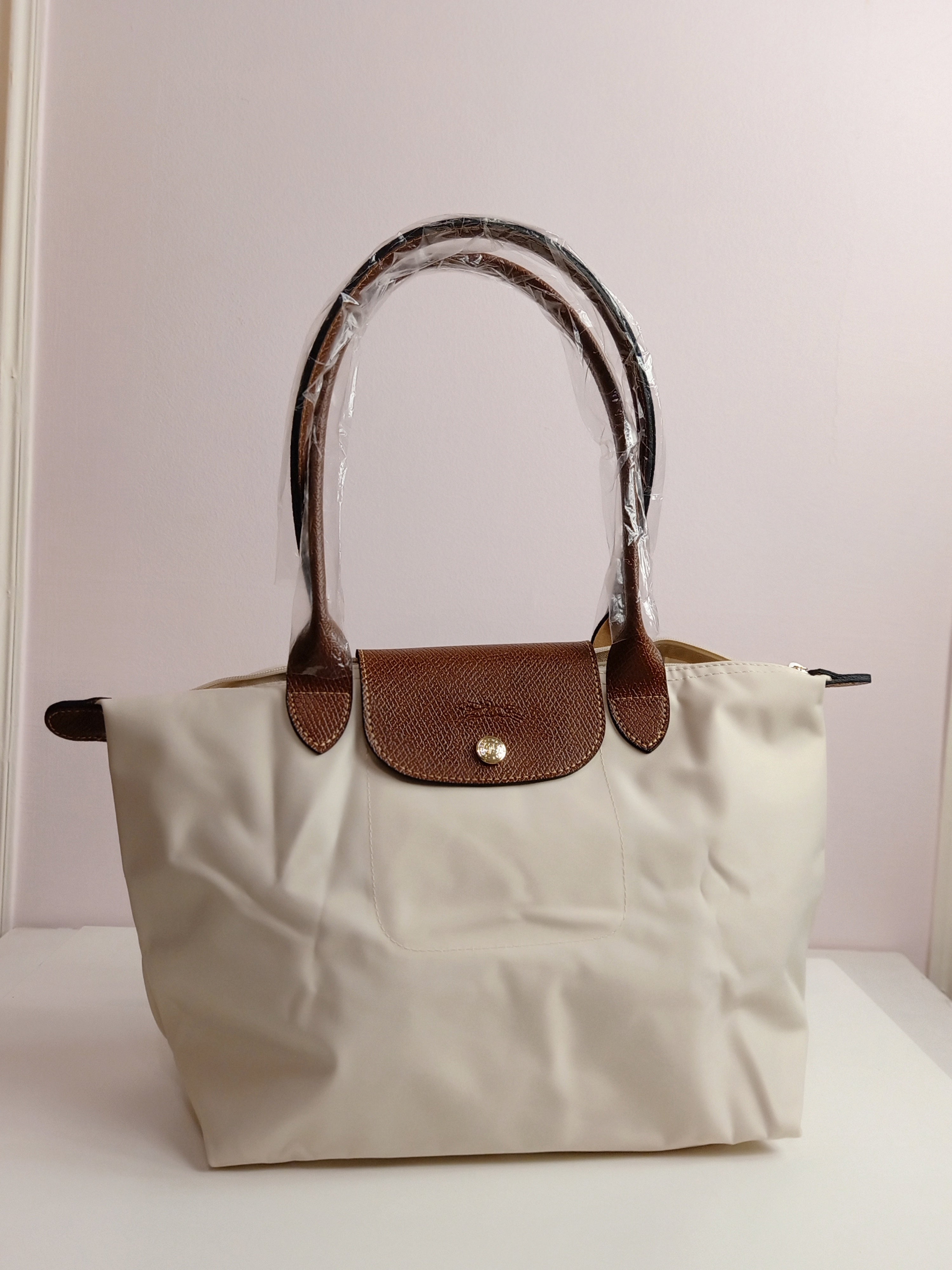 Longchamp large size in off white