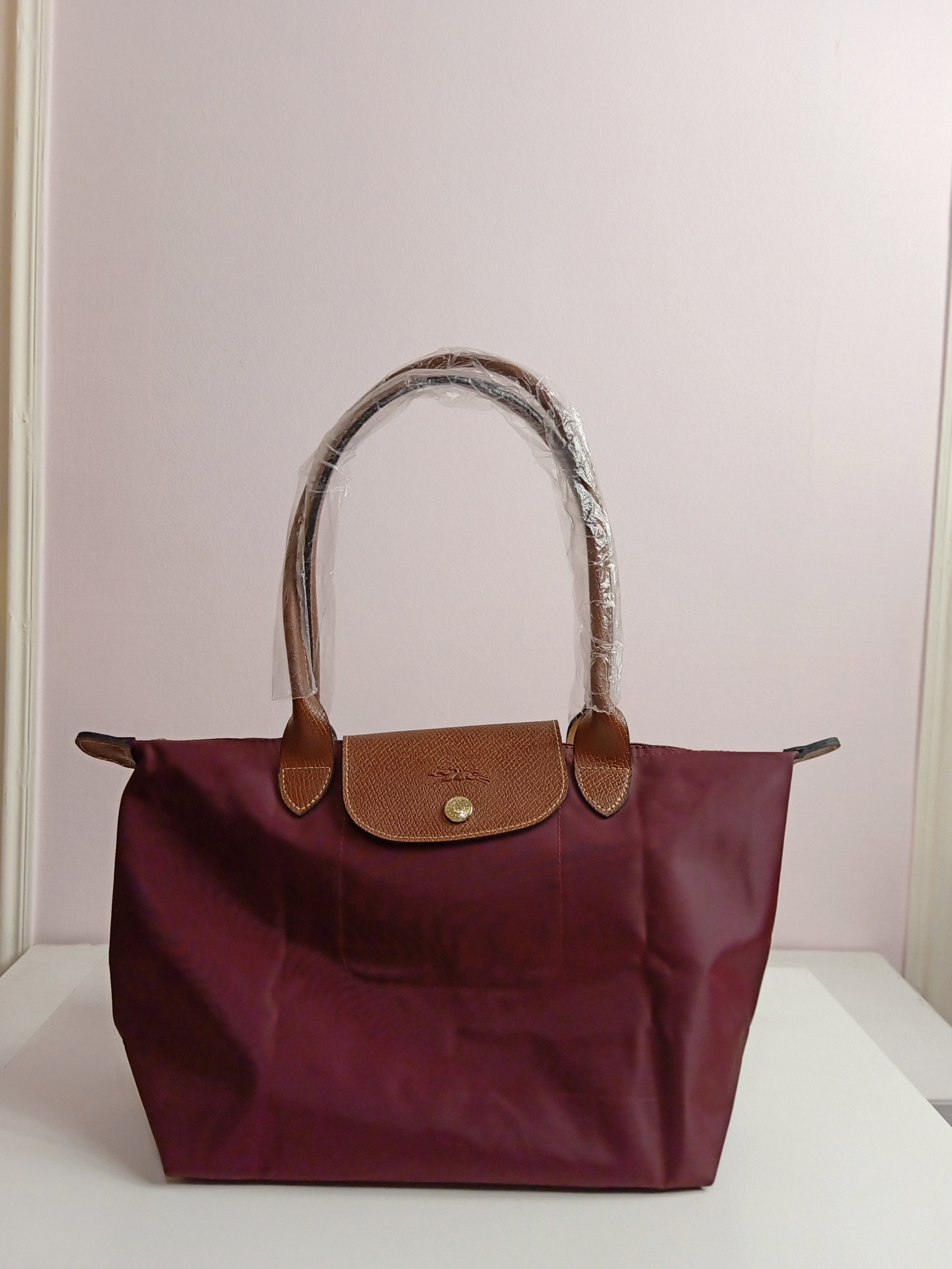 Longchamp large size in burgundy