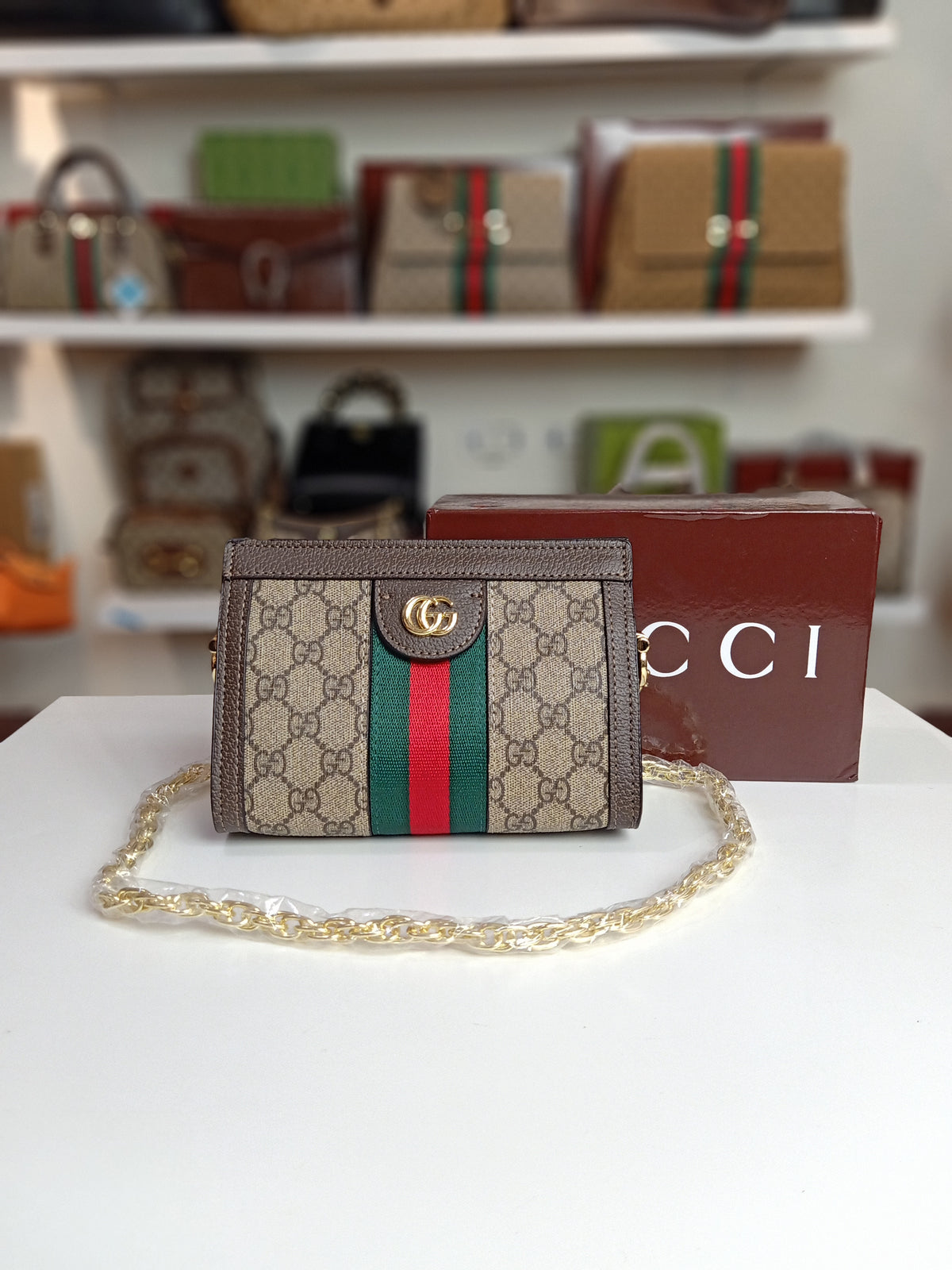 Gucci clutch small size